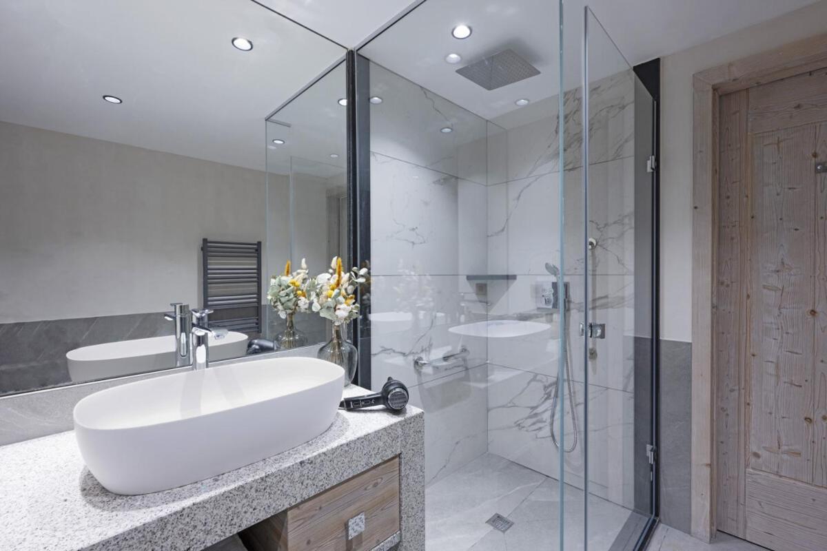 Mgm Hotels & Residences - Residence Chalets De Joy Le Grand-Bornand Esterno foto